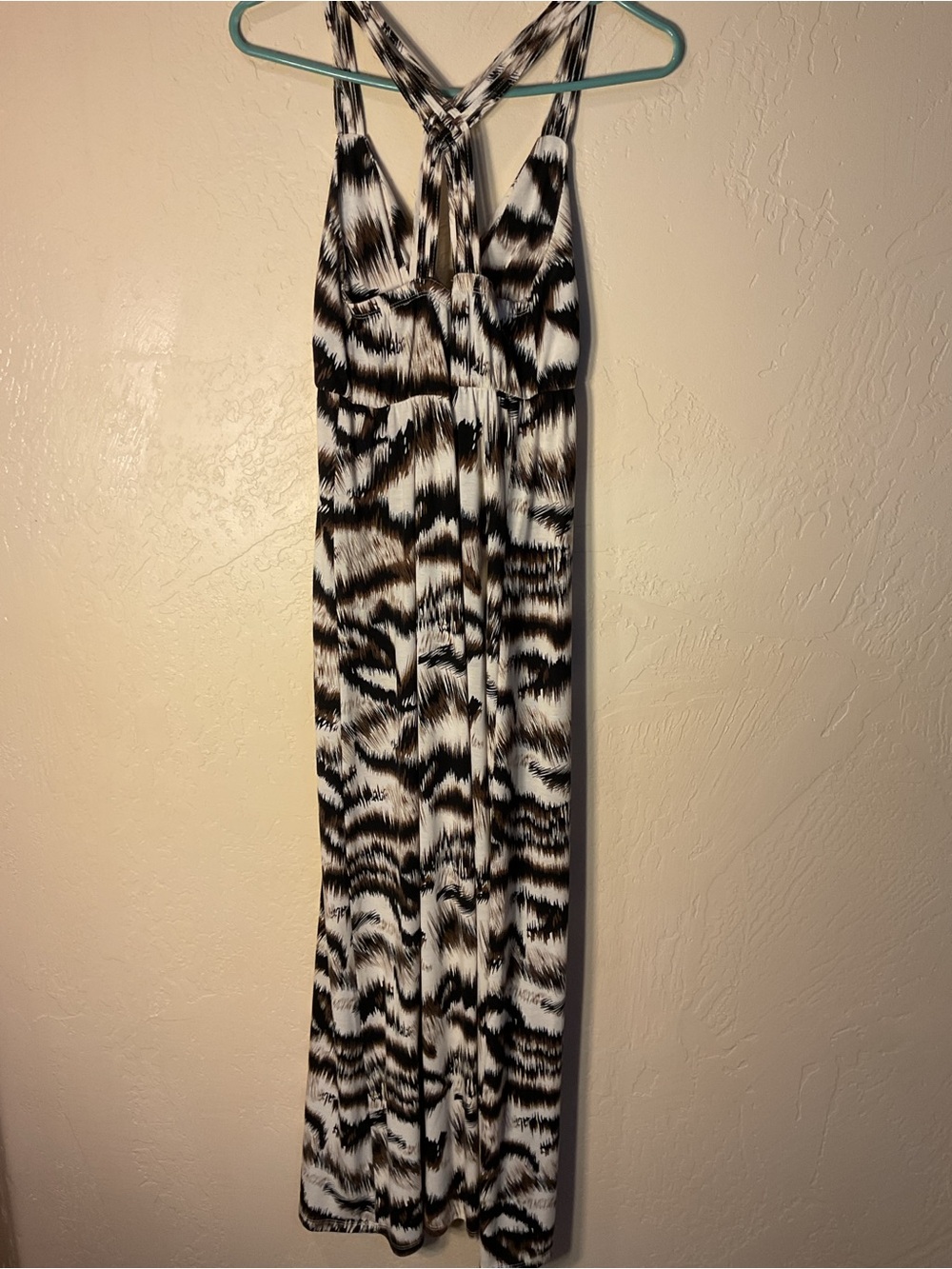 Lady's dress size Medium from made for me 2 look amazing